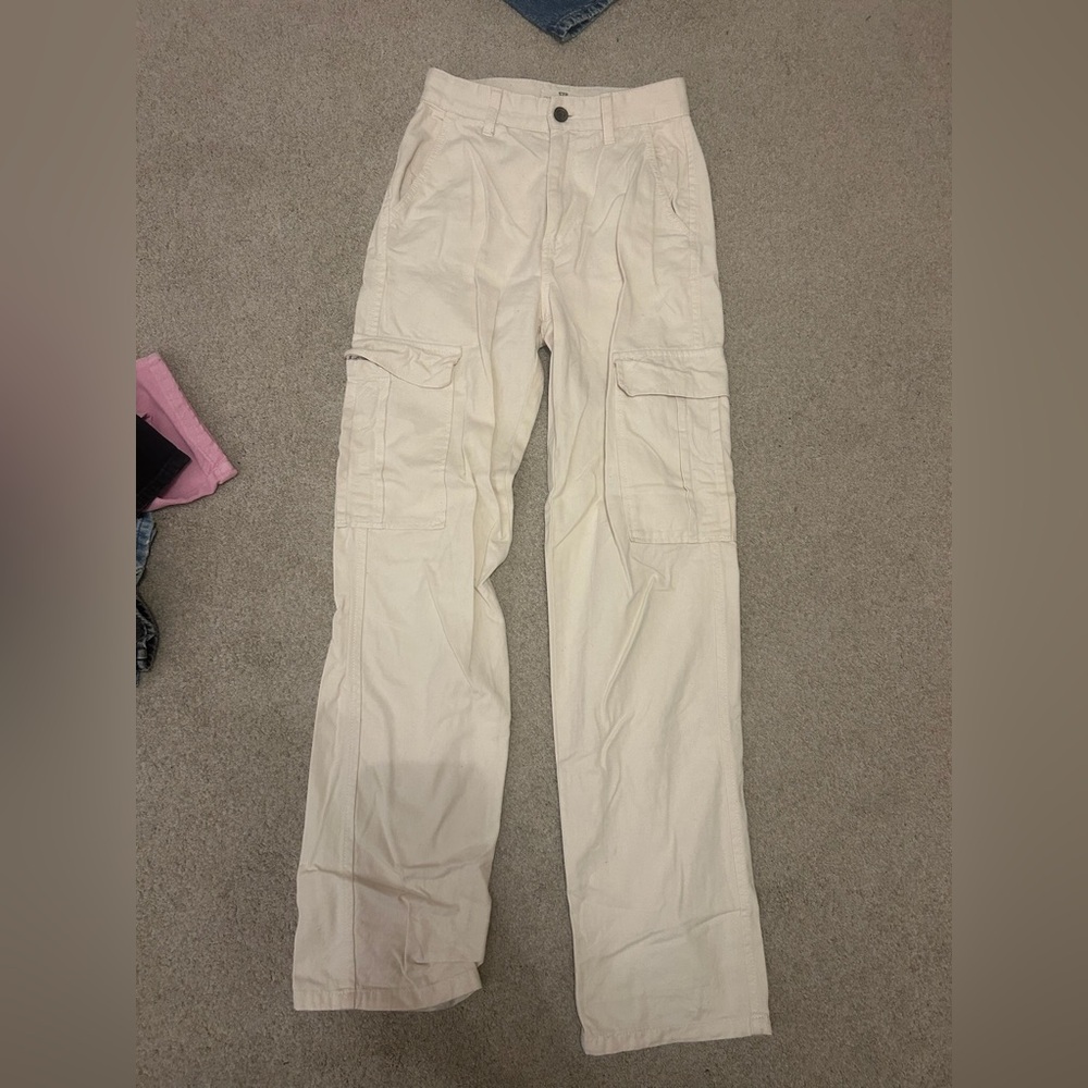 Stradivarius Cream Cargo Pants